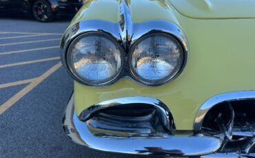 Unknown-Corvette-1958-Yellow-Gray-7