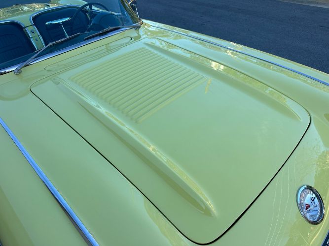 Unknown-Corvette-1958-Yellow-Gray-8