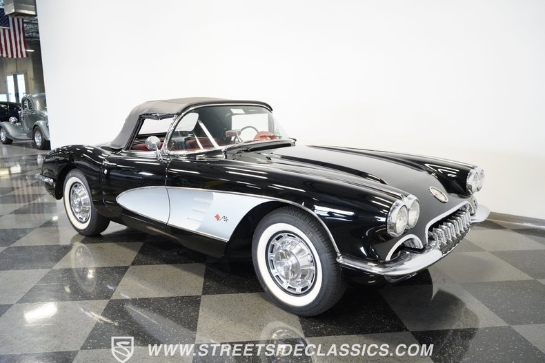 Unknown-Corvette-1959-Black-Red-2