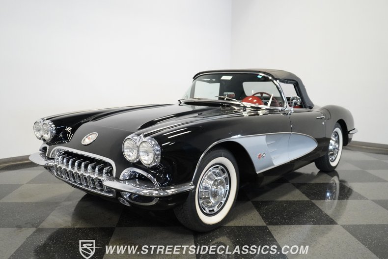 Unknown-Corvette-1959-Black-Red-26