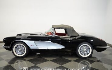 Unknown-Corvette-1959-Black-Red-27