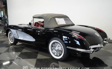 Unknown-Corvette-1959-Black-Red-28