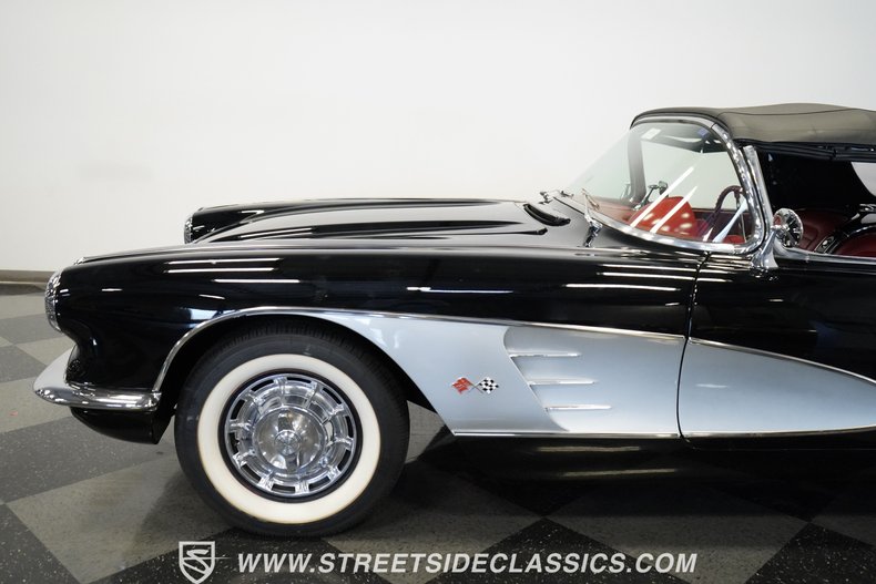 Unknown-Corvette-1959-Black-Red-31