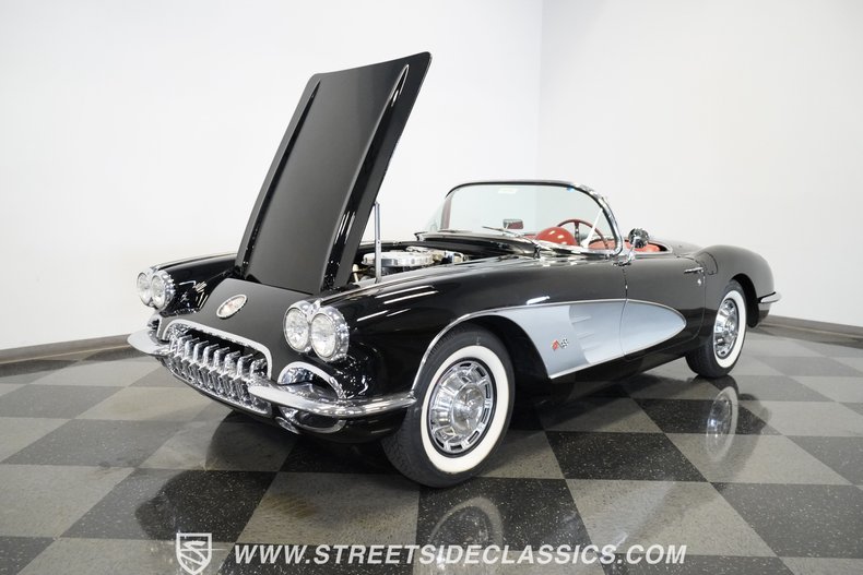 Unknown-Corvette-1959-Black-Red-36