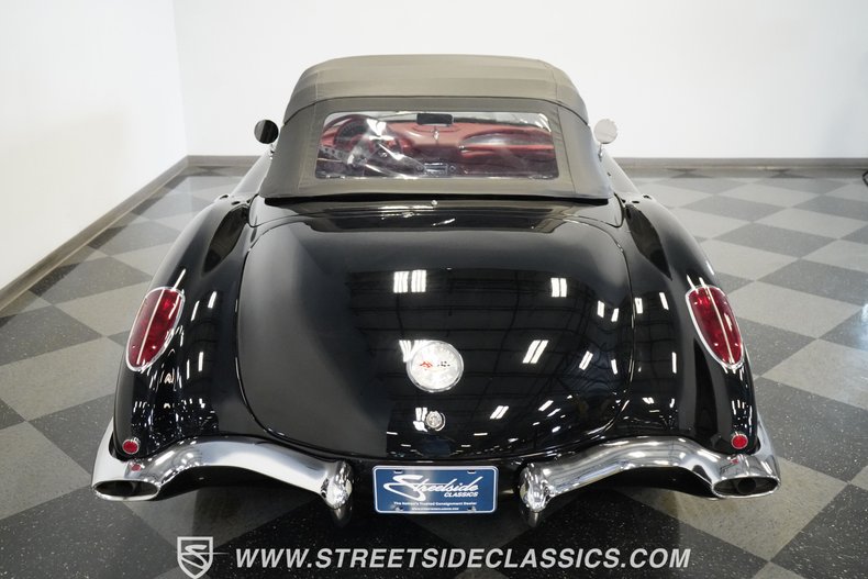Unknown-Corvette-1959-Black-Red-44