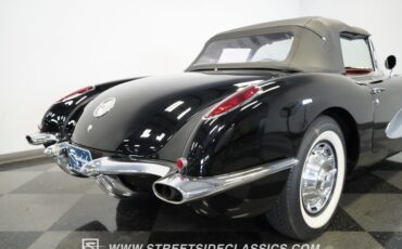 Unknown-Corvette-1959-Black-Red-46