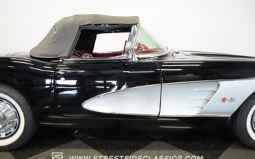Unknown-Corvette-1959-Black-Red-6