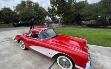 Unknown-Corvette-1959-red-3