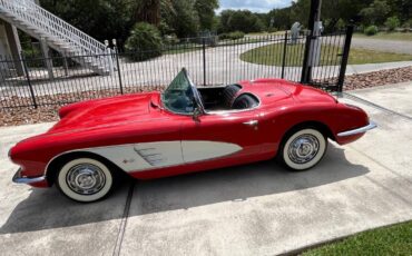Unknown-Corvette-1959-red