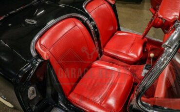Unknown-Corvette-1961-Black-Red-27