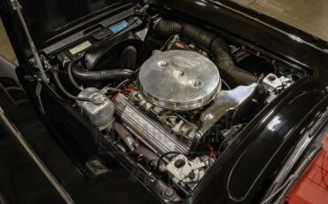 Unknown-Corvette-1961-Black-Red-28