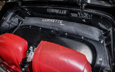 Unknown-Corvette-1961-Black-Red-44