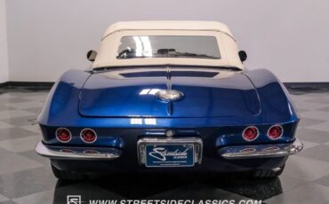 Unknown-Corvette-1961-Lemans-Blue-Black-13