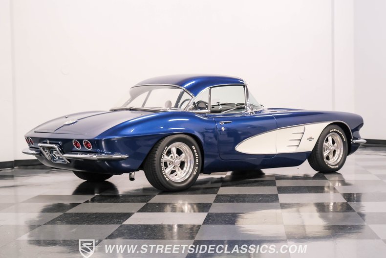 Unknown-Corvette-1961-Lemans-Blue-Black-18