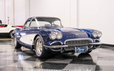 Unknown-Corvette-1961-Lemans-Blue-Black-24