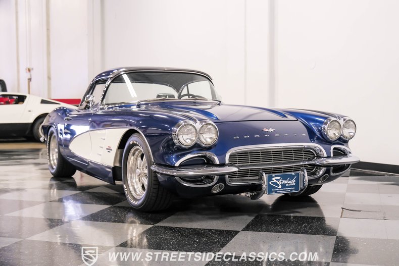 Unknown-Corvette-1961-Lemans-Blue-Black-24