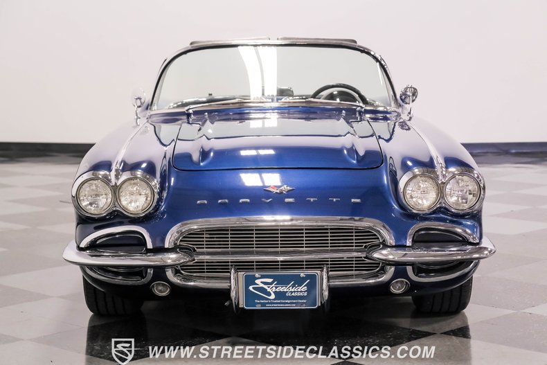 Unknown-Corvette-1961-Lemans-Blue-Black-26