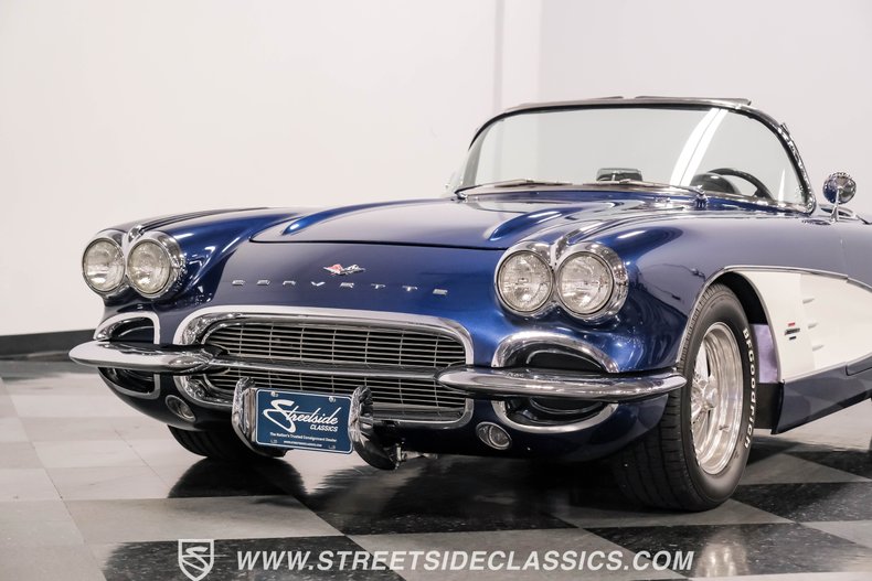 Unknown-Corvette-1961-Lemans-Blue-Black-29