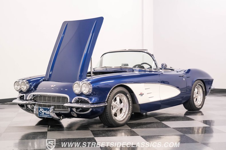 Unknown-Corvette-1961-Lemans-Blue-Black-33