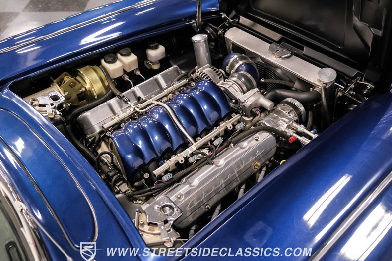 Unknown-Corvette-1961-Lemans-Blue-Black-35