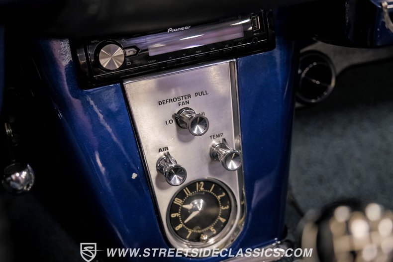 Unknown-Corvette-1961-Lemans-Blue-Black-44