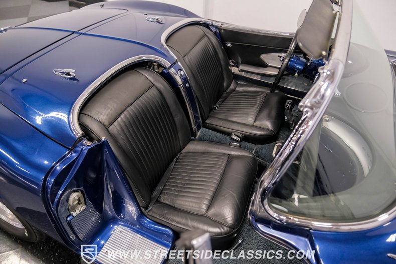 Unknown-Corvette-1961-Lemans-Blue-Black-48
