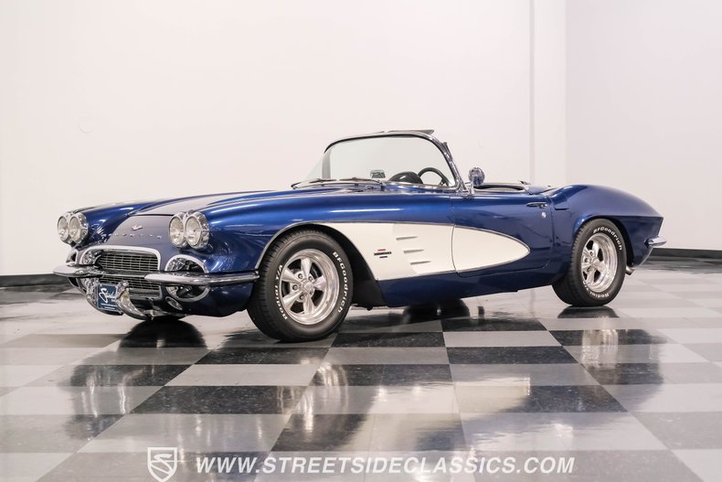 Unknown-Corvette-1961-Lemans-Blue-Black-6
