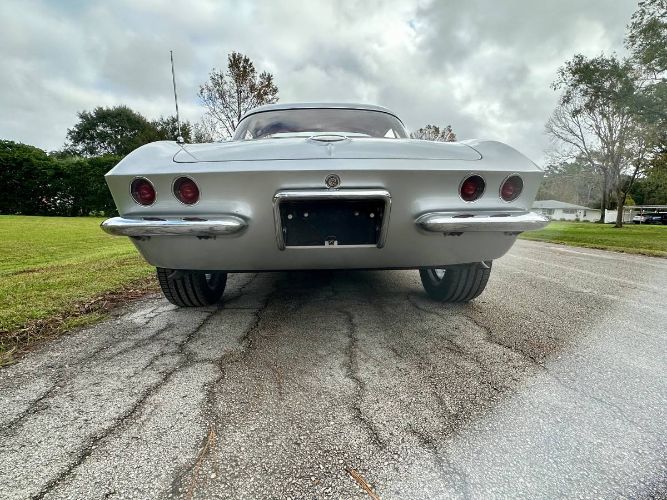 Unknown-Corvette-1961-Metallic-Root-Beer-20