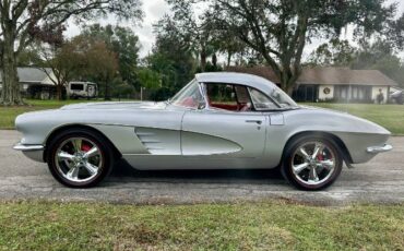 Unknown-Corvette-1961-Metallic-Root-Beer-21