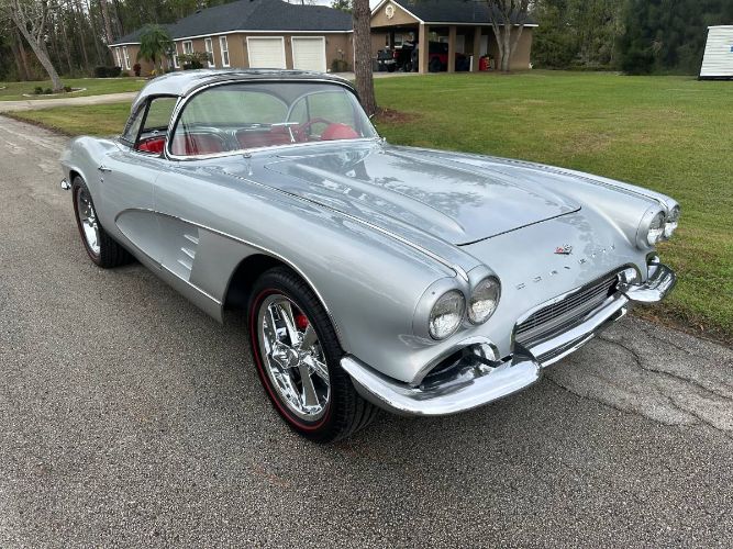 Unknown-Corvette-1961-Metallic-Root-Beer-23
