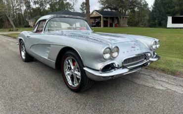 Unknown-Corvette-1961-Metallic-Root-Beer-7