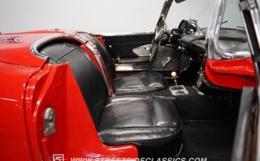 Unknown-Corvette-1961-Red-Black-16