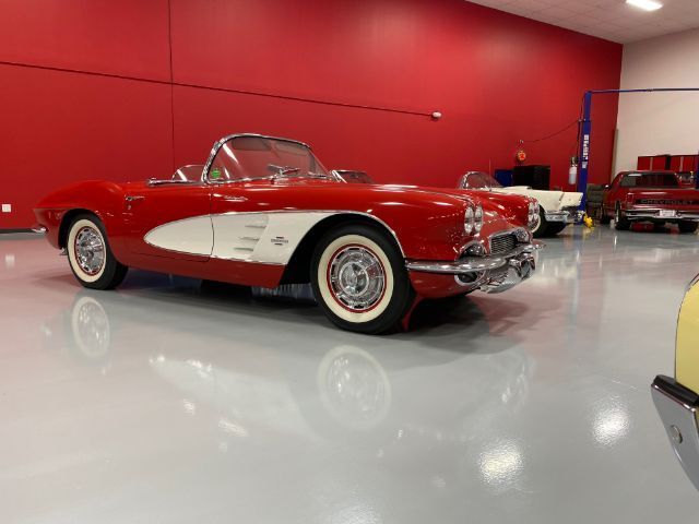 Unknown-Corvette-1961-Red-Red-1