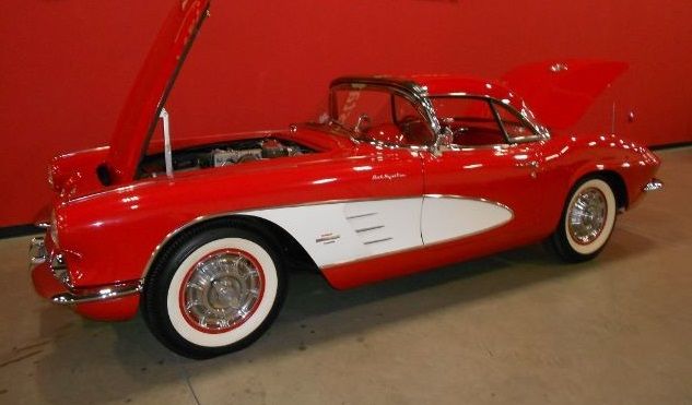 Unknown-Corvette-1961-Red-Red-12