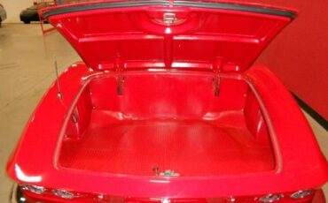 Unknown-Corvette-1961-Red-Red-14