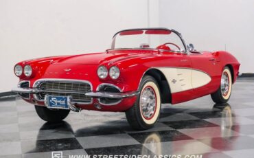 Unknown-Corvette-1961-Roman-Red-Red-12