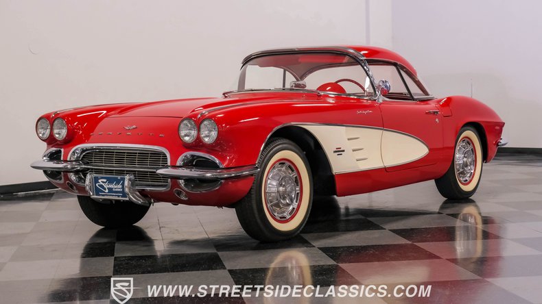Unknown-Corvette-1961-Roman-Red-Red-13