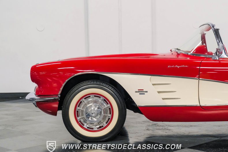 Unknown-Corvette-1961-Roman-Red-Red-2