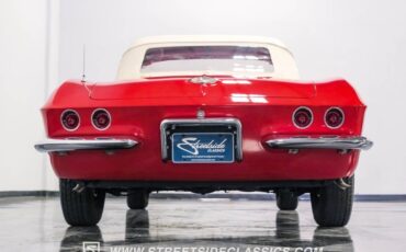 Unknown-Corvette-1961-Roman-Red-Red-20