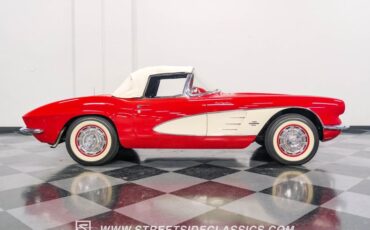 Unknown-Corvette-1961-Roman-Red-Red-25