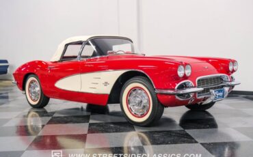 Unknown-Corvette-1961-Roman-Red-Red-26