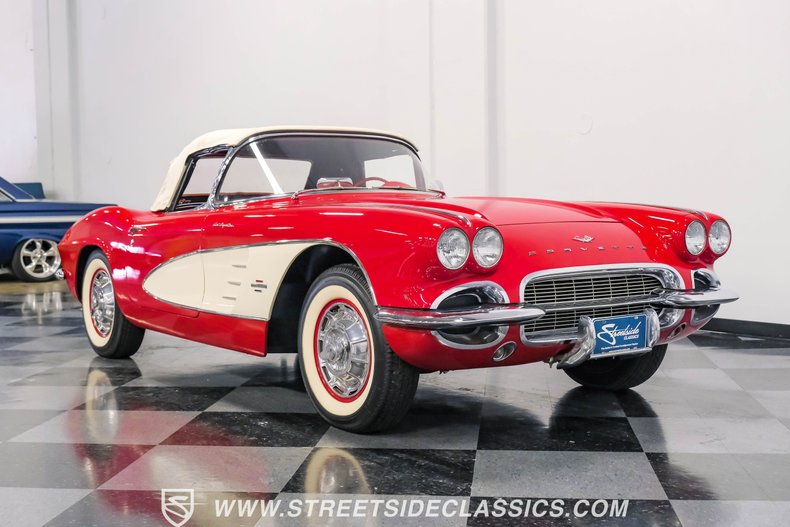 Unknown-Corvette-1961-Roman-Red-Red-28