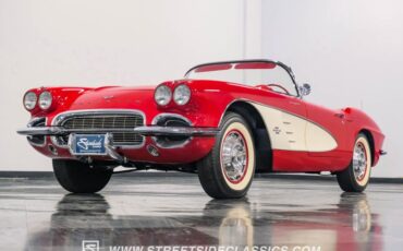 Unknown-Corvette-1961-Roman-Red-Red-37