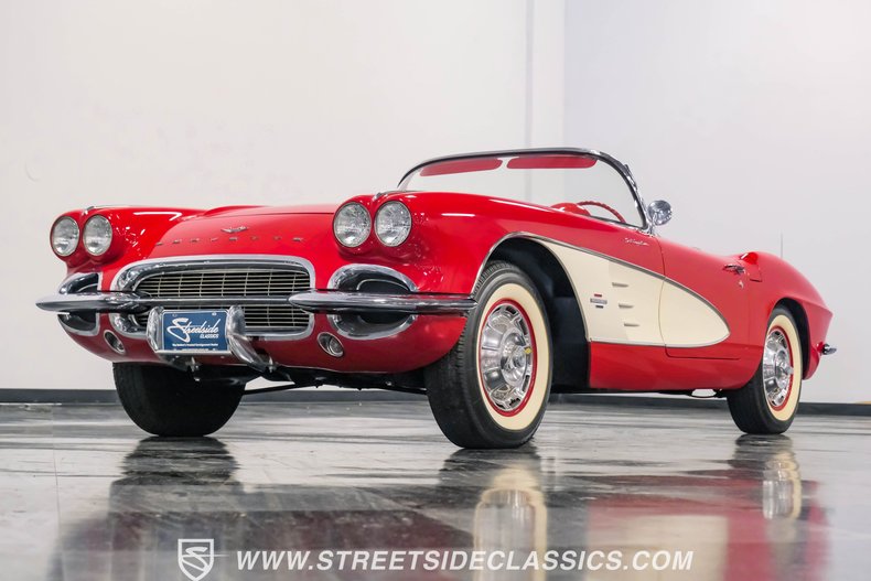 Unknown-Corvette-1961-Roman-Red-Red-37
