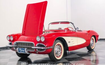Unknown-Corvette-1961-Roman-Red-Red-42