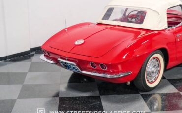 Unknown-Corvette-1961-Roman-Red-Red-5