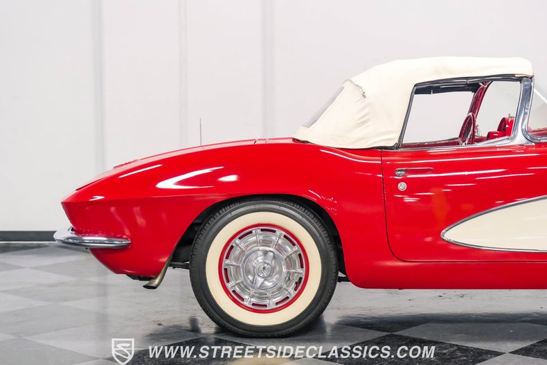 Unknown-Corvette-1961-Roman-Red-Red-9