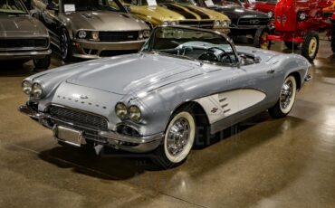 Unknown-Corvette-1961-Silver-Black-14