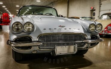 Unknown-Corvette-1961-Silver-Black-24