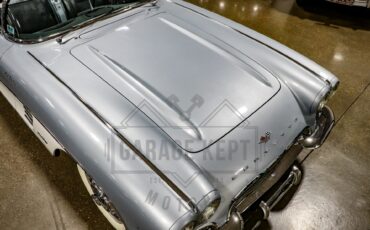Unknown-Corvette-1961-Silver-Black-6